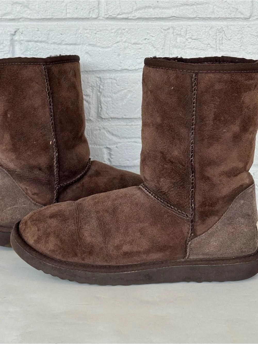 Brown Suede UGG Short Boots Women's 9